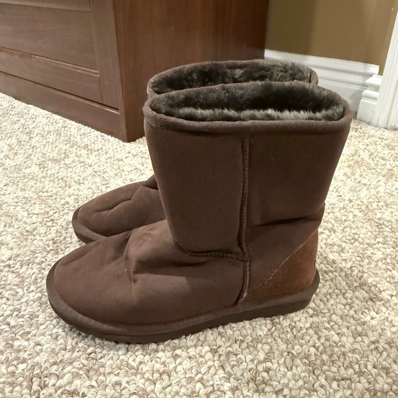 UGG Chocolate Shearling Boots - Picture 3 of 6